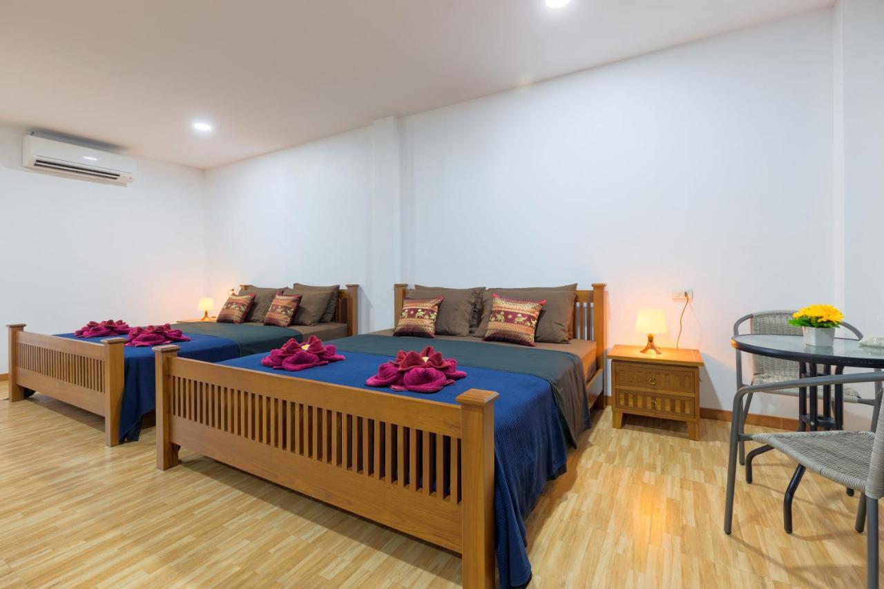 Family Song Koh Lipe Hotel Exterior photo